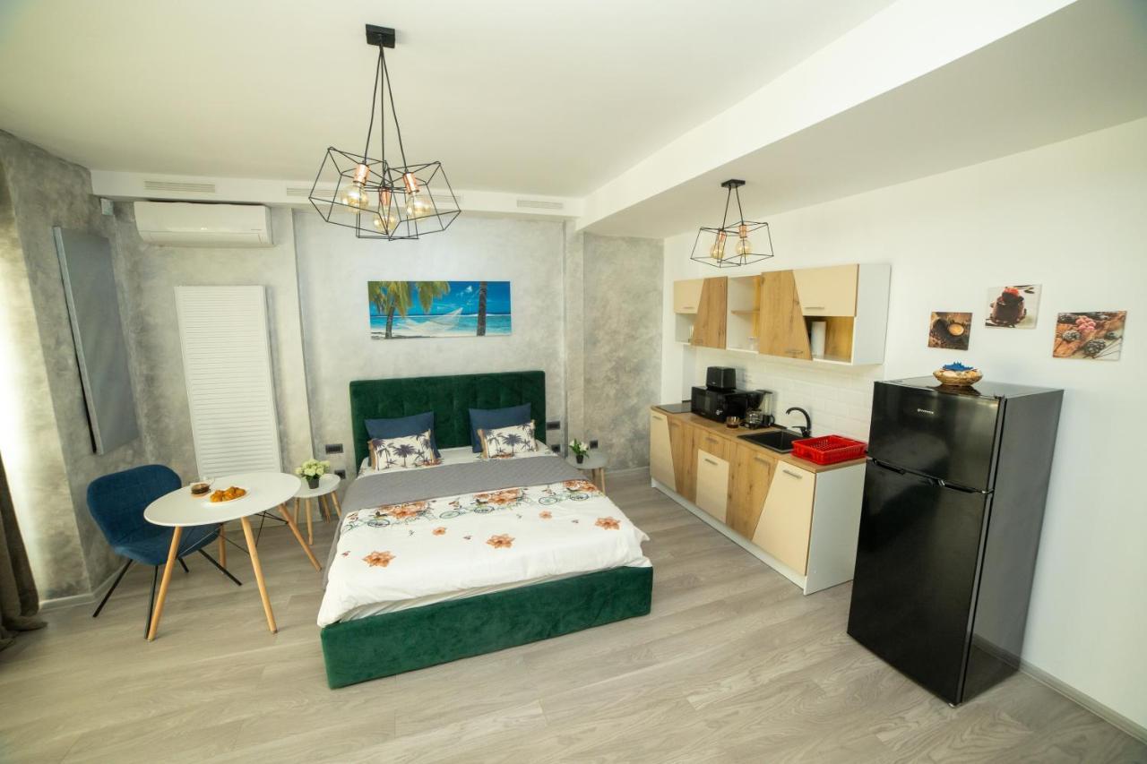 Studio 60 By The Beach Mamaia, Free Parking Casa Del Mar Eksteriør billede